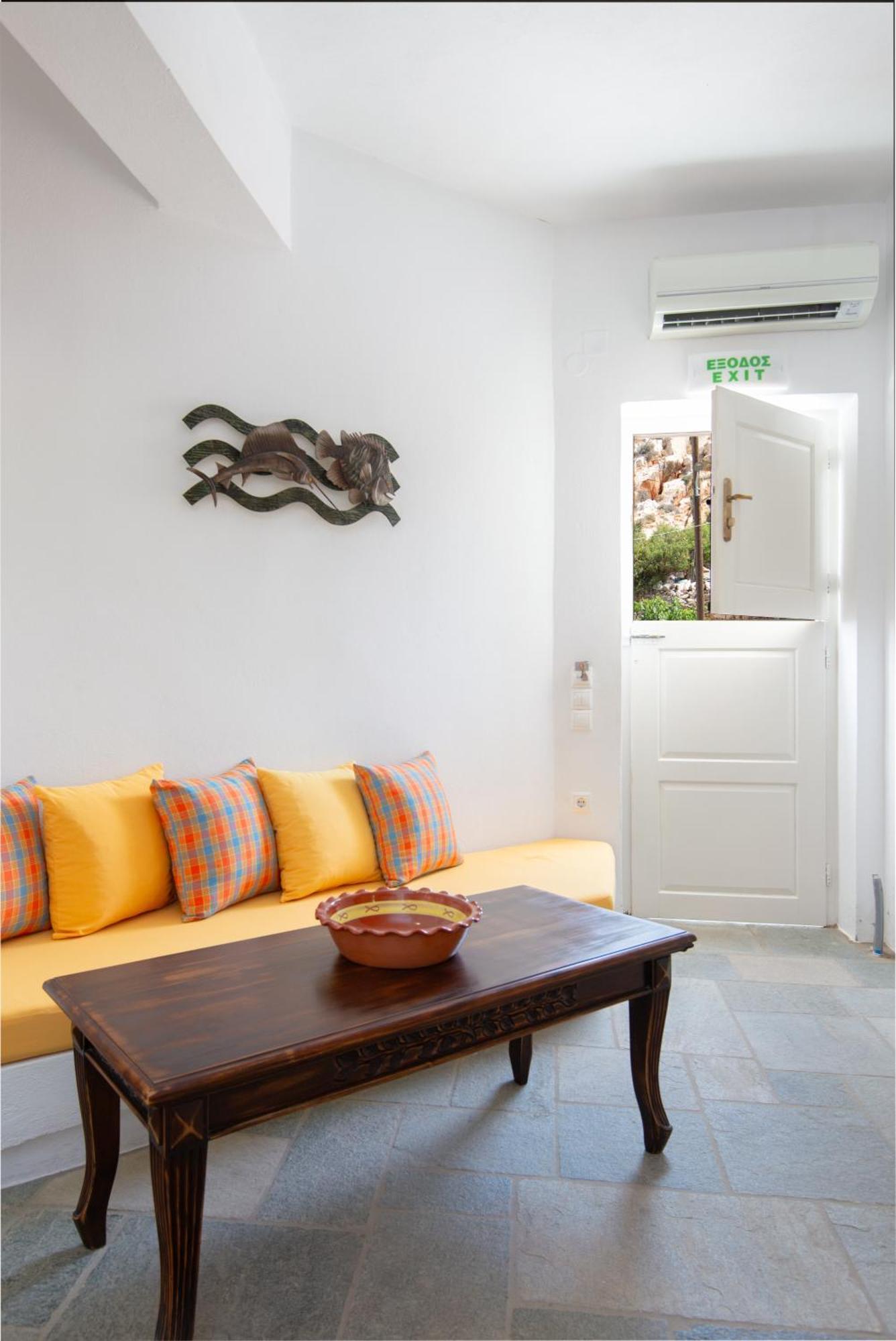 Mare Nostrum Studios Kamares  Exterior foto